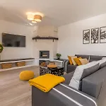 Iskra Ferienhaus