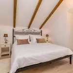 Ferienhaus Iskra Kakma