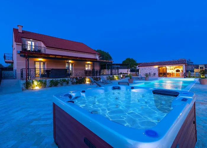 Vakantiehuis Iskra *