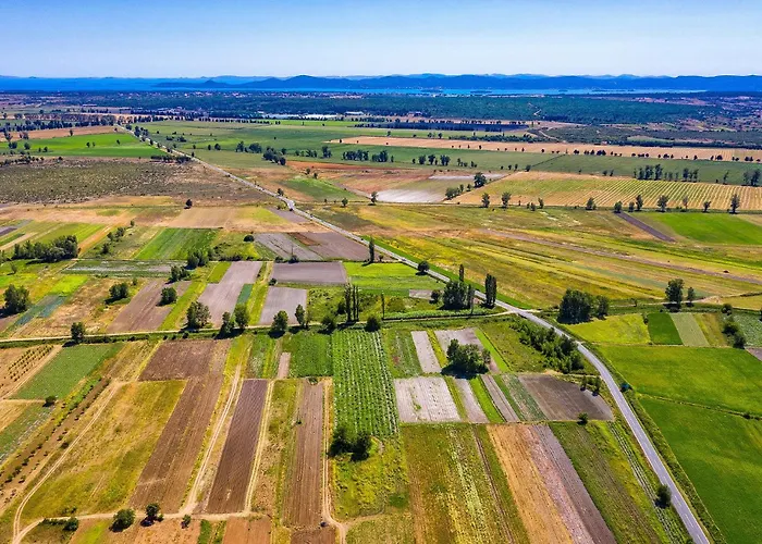 Iskra Semesterbostad *