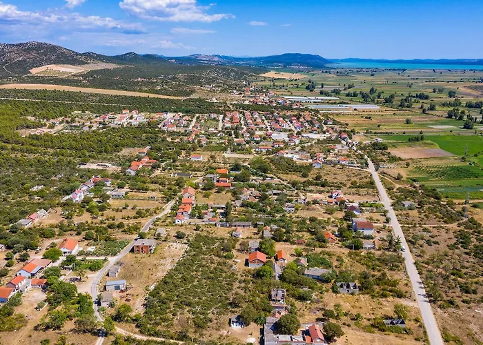 Iskra Сasa de vacaciones Kakma