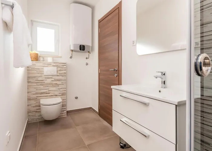 Semesterbostad Iskra