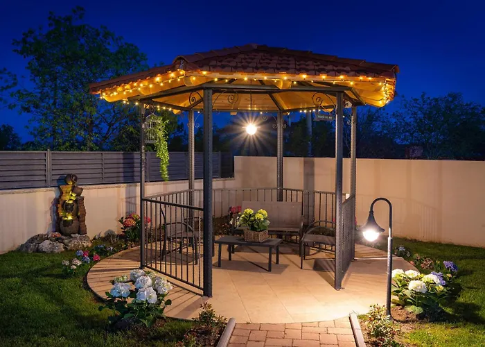 Дом отдыха Iskra *