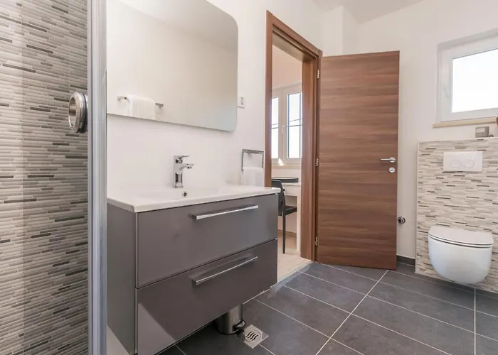 Iskra Semesterbostad Kakma